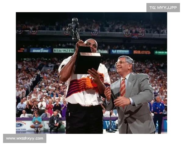 巴克利曝《NBA内幕》何时开工未定 TNT出售节目后未与团队沟通 巴克利曝《NBA内幕》何时开工未定 TNT出售节目后未与团队沟通